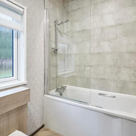 Brackencroft With Hot Tub