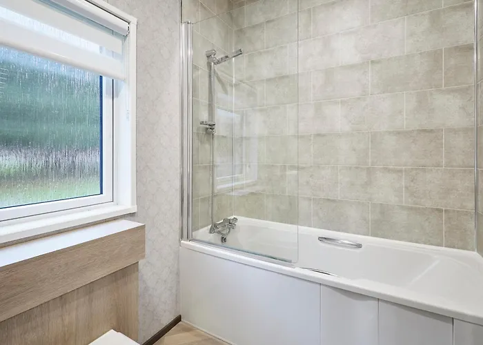 Brackencroft With Hot Tub