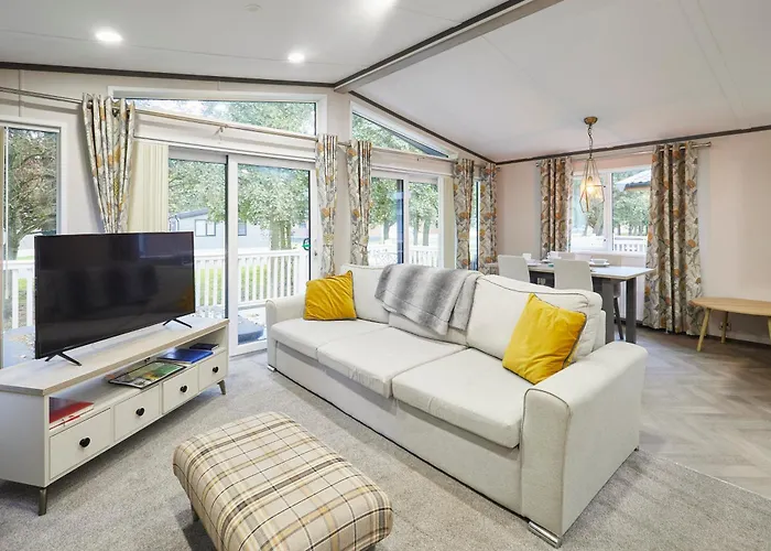 Brackencroft With Hot Tub * York